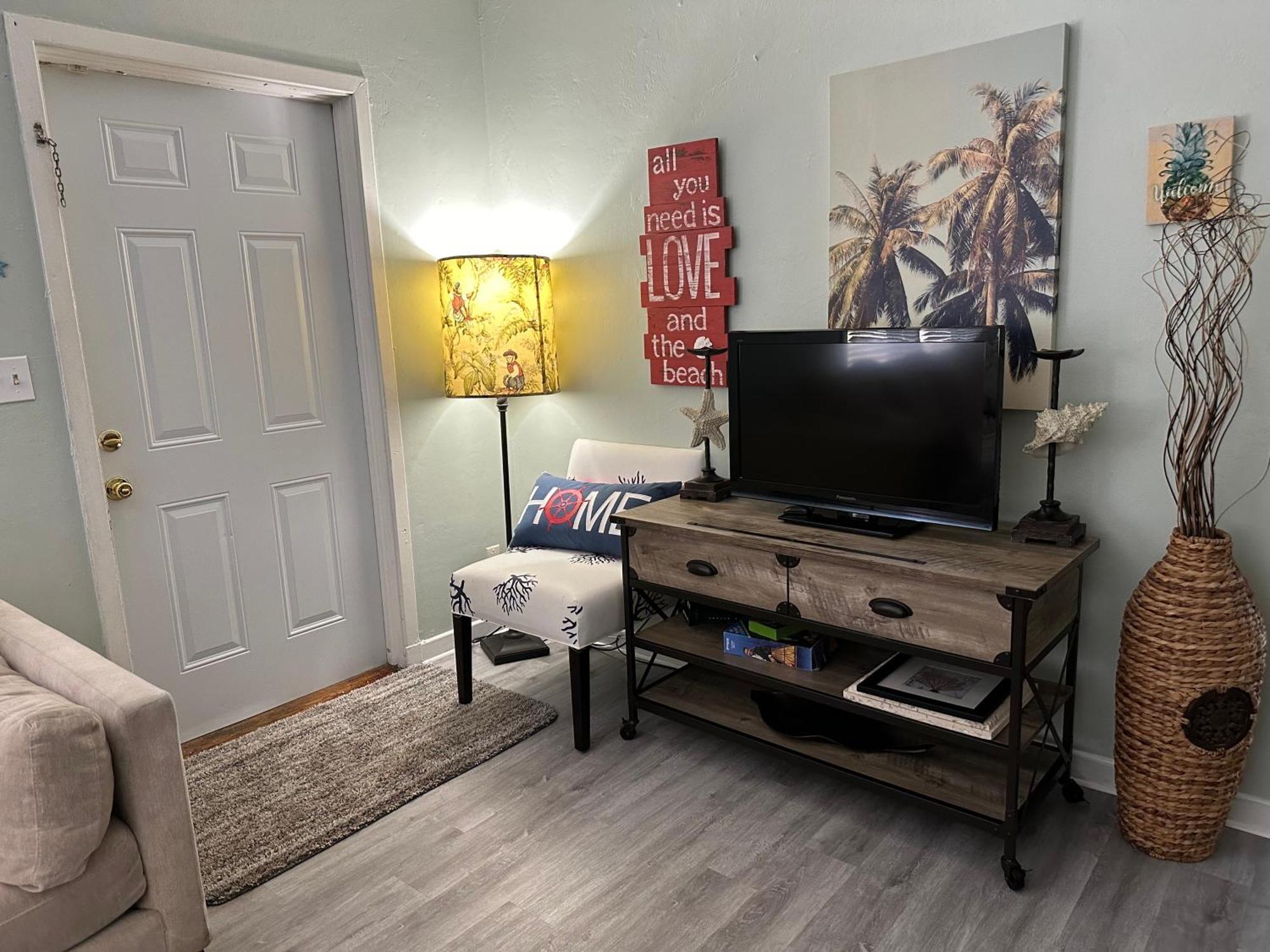 5 Min To Beach Large Living Room Fenced Backyard Bbq Firepit Driveway Boat Parking Lake Worth Beach Zewnętrze zdjęcie